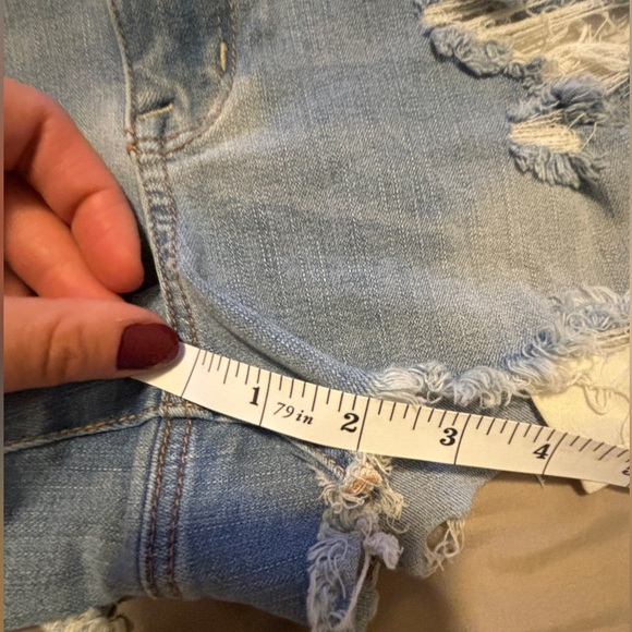 American Eagle Hi-Rise Shortie - Picture 3 of 4